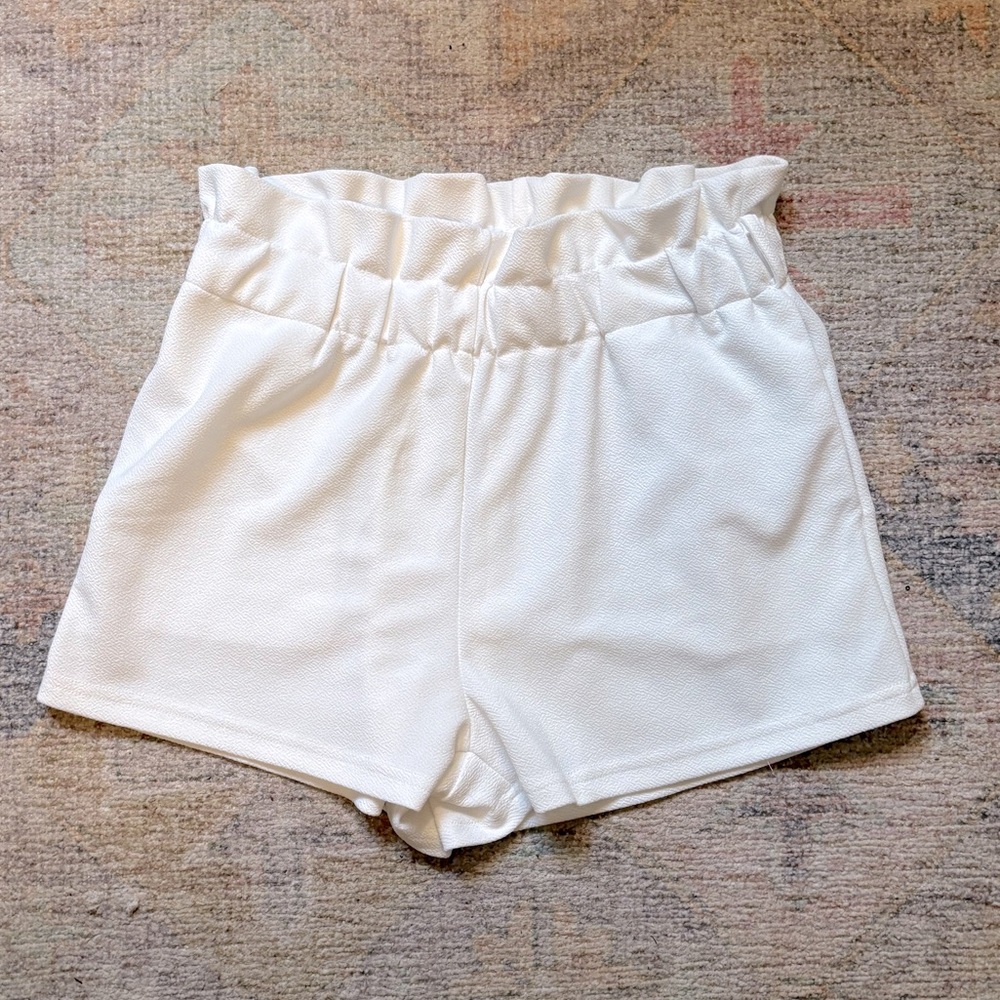 BOGO!! SHEIN Pull-On Elastic Waist High-Rise Shorts in White